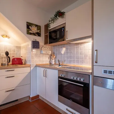 Rugana - Komfort Mit 1 Schlafzimmer Und Terrasse B37 Appartamento Dranske